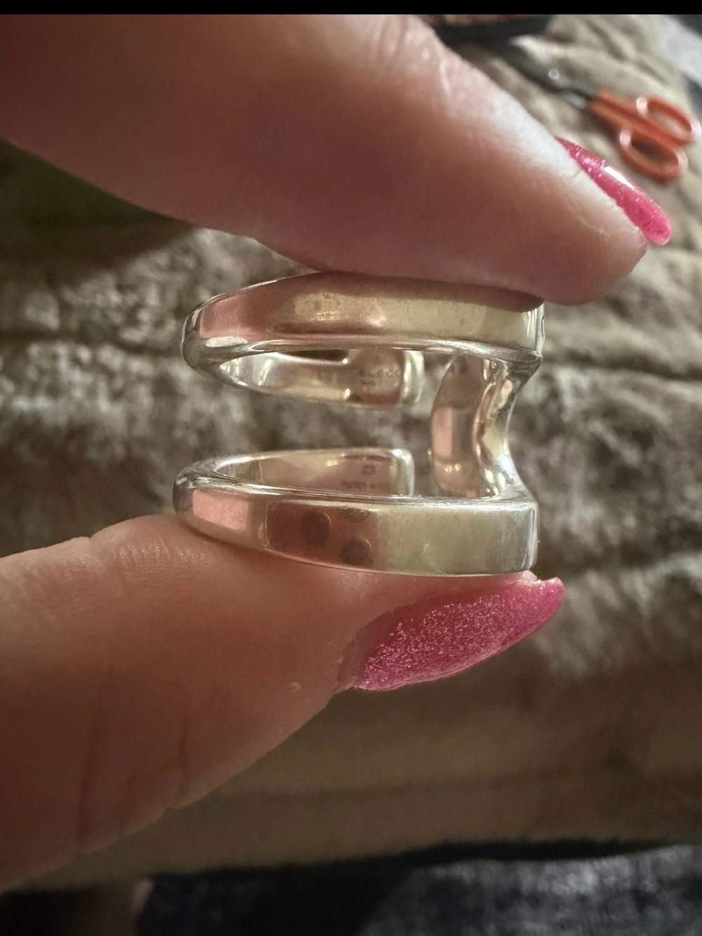Gucci Silver Horsebit Ring - Picture 6 of 6